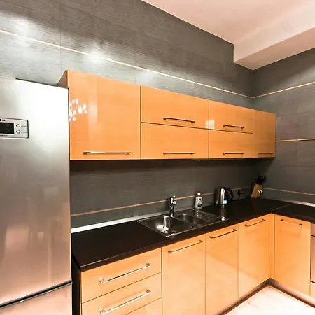 Apartment Уютная Квартира В Аркадийском Дворце *